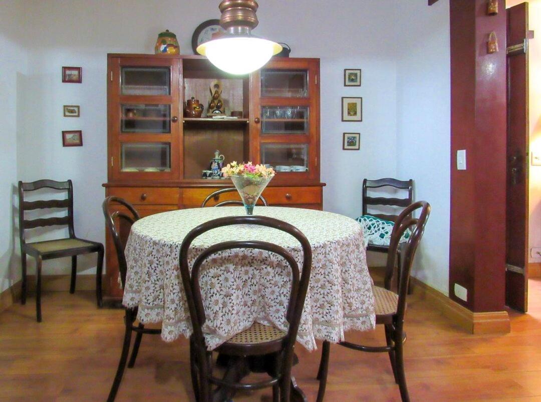 Chale Com Lareira E Wi-Fi Em Campos Do Jordao - Sp Villa Eksteriør billede